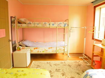 Town Hotel *