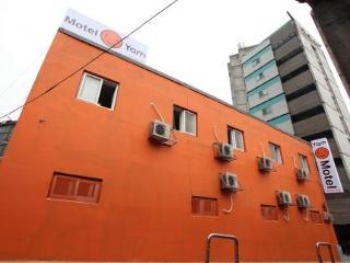 Yam Sungbuk 2* Seoul