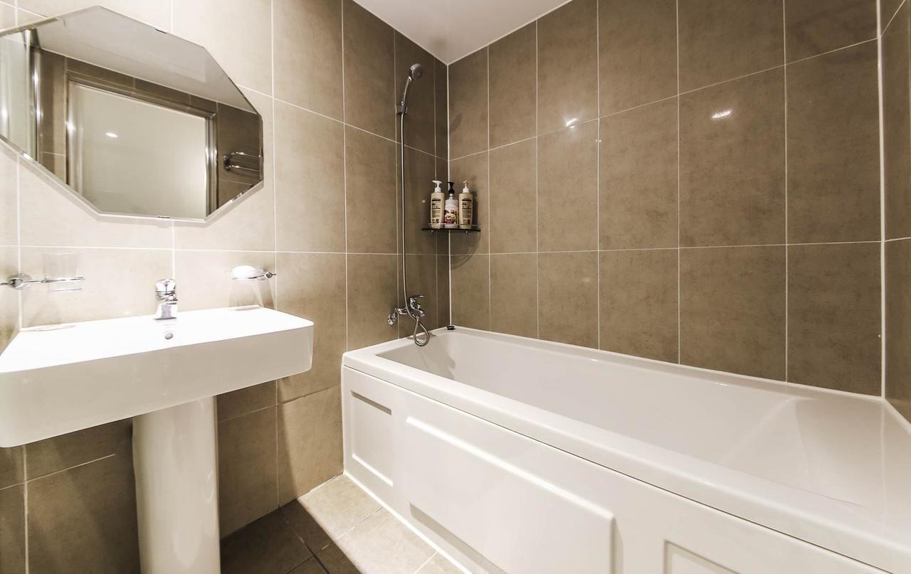 Hotel Western River Gangseo