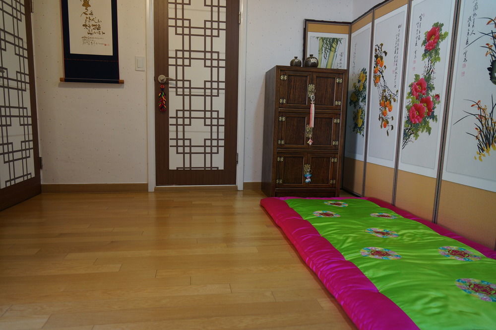 Dowonjeong Healing House Seul