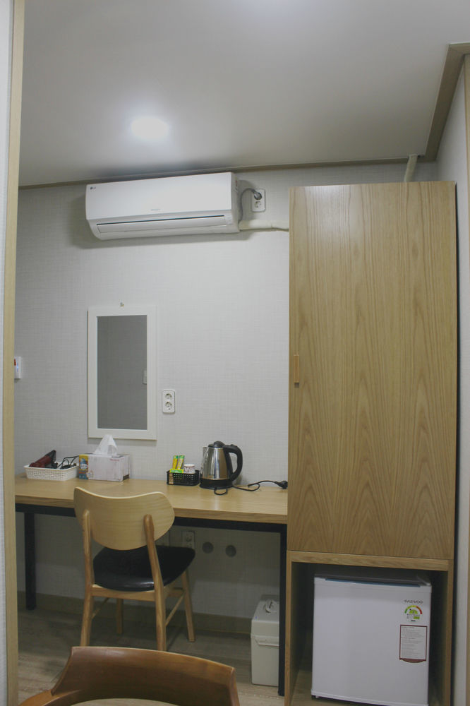 Hotel The Mir