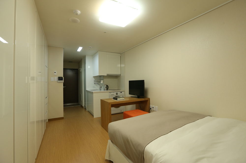 Aparthotel Navi Seoul