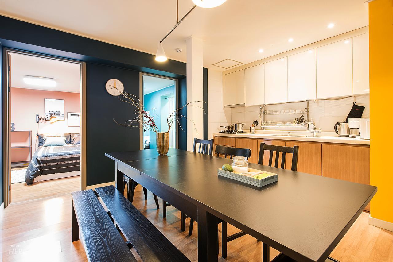 We House At Station