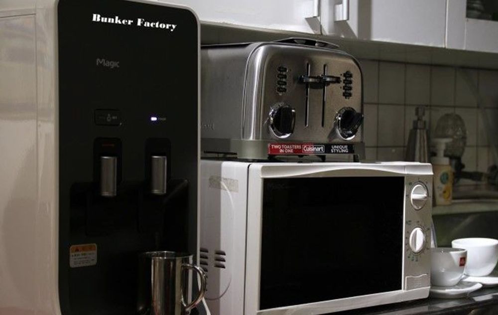 Bunker Factory Hotel 2*