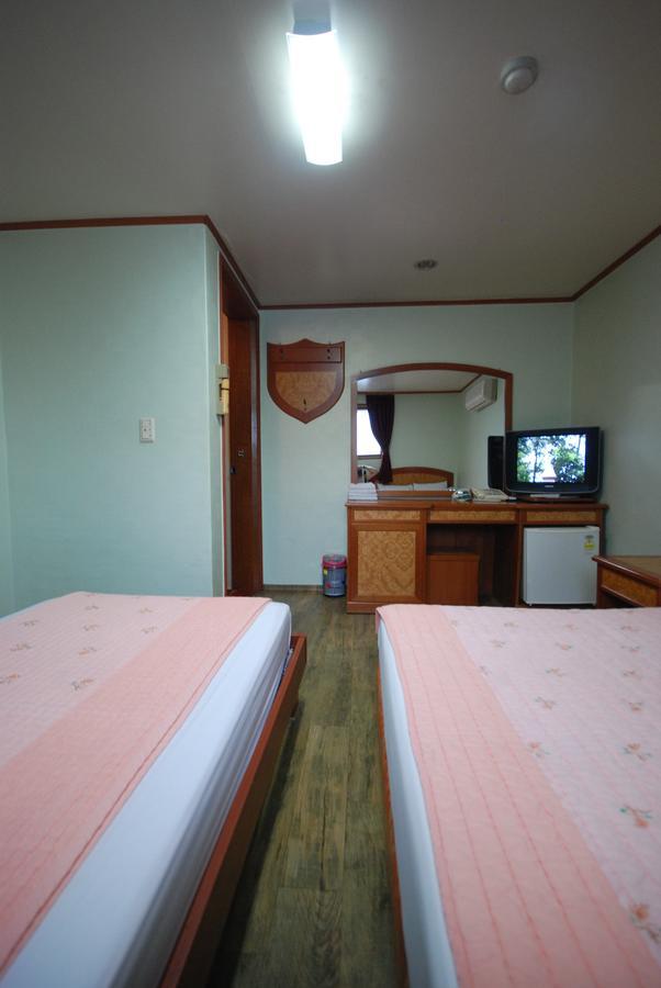 Yim's House Guest house *