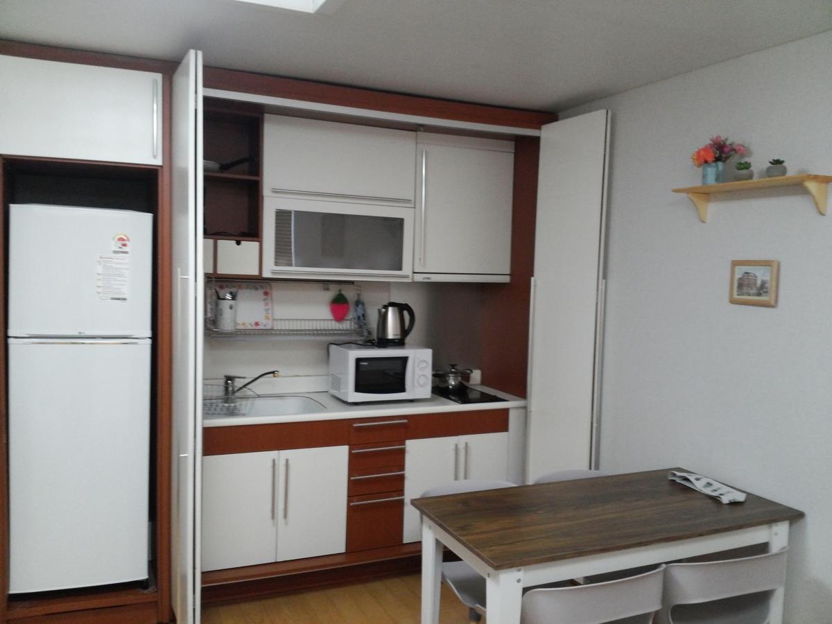 Rocohouse Aparthotel