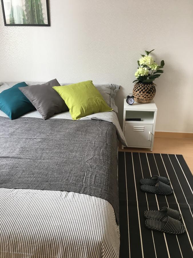 Jamsil House Apartment *