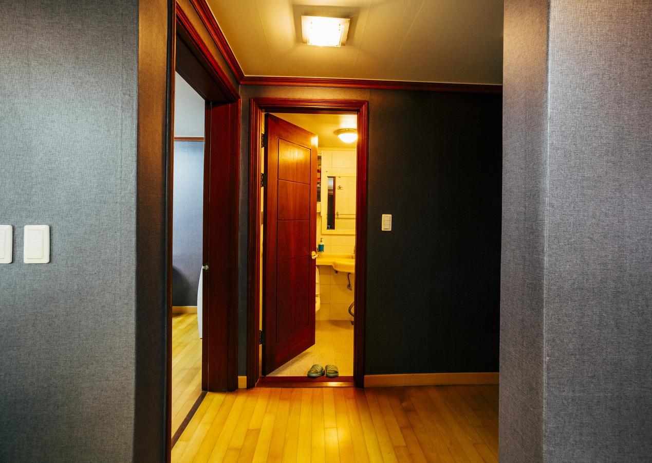 Antique Cozy House In Hongdae Apartment Seoul