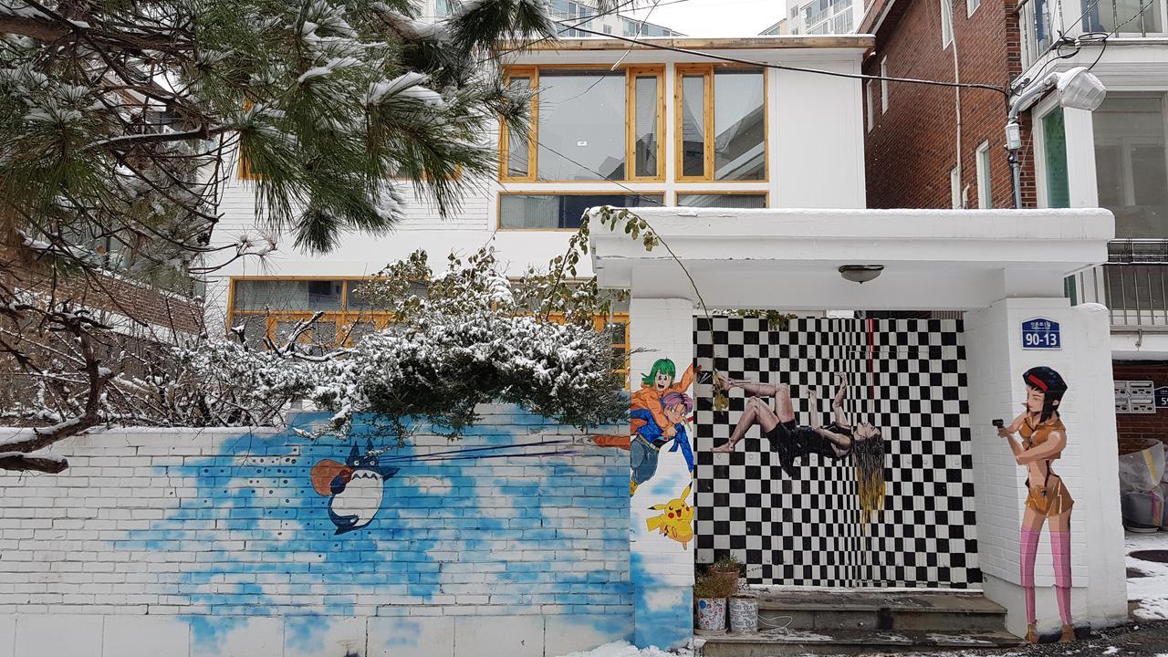 Guest house Time Traveler Relax Hongdae 2*