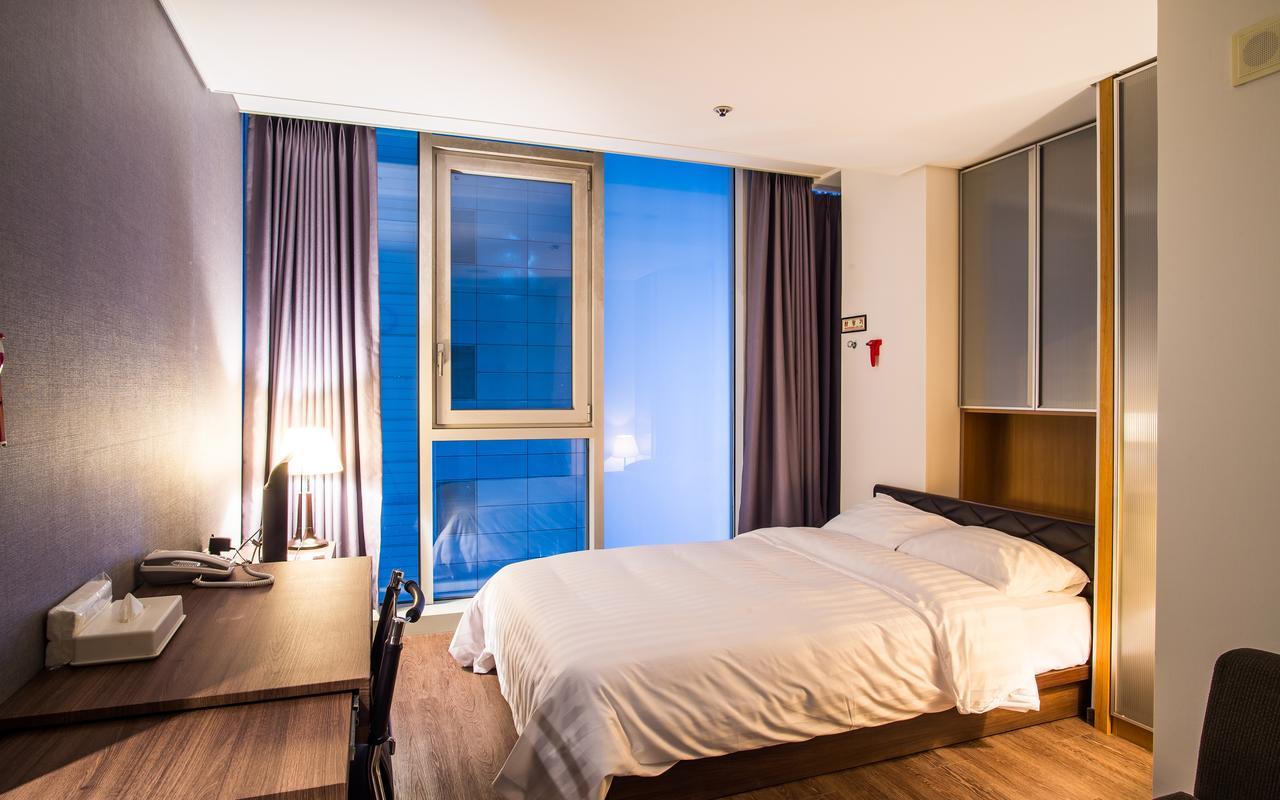 Arinus Shinchon Aparthotel Seoul