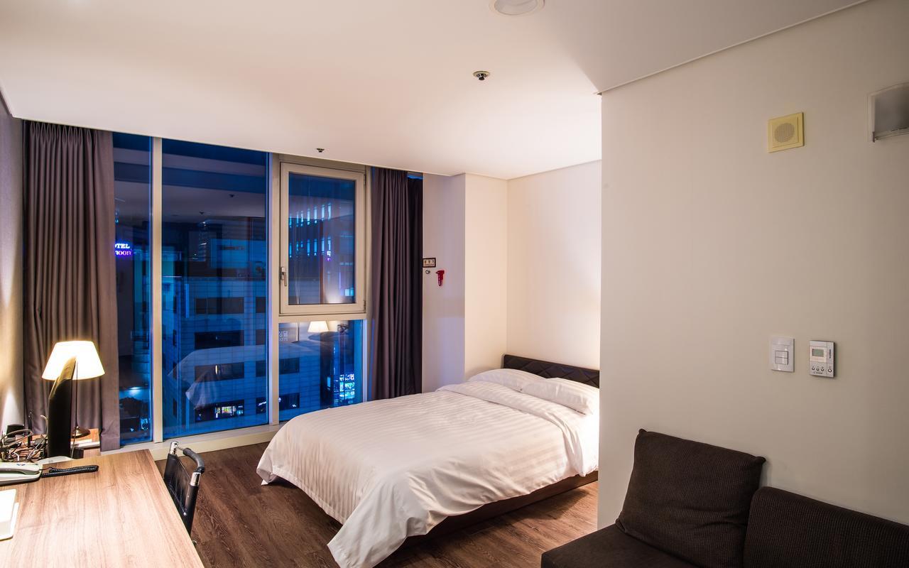 Aparthotel Arinus Shinchon