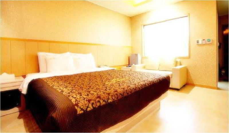 Hotel Tirol 3*