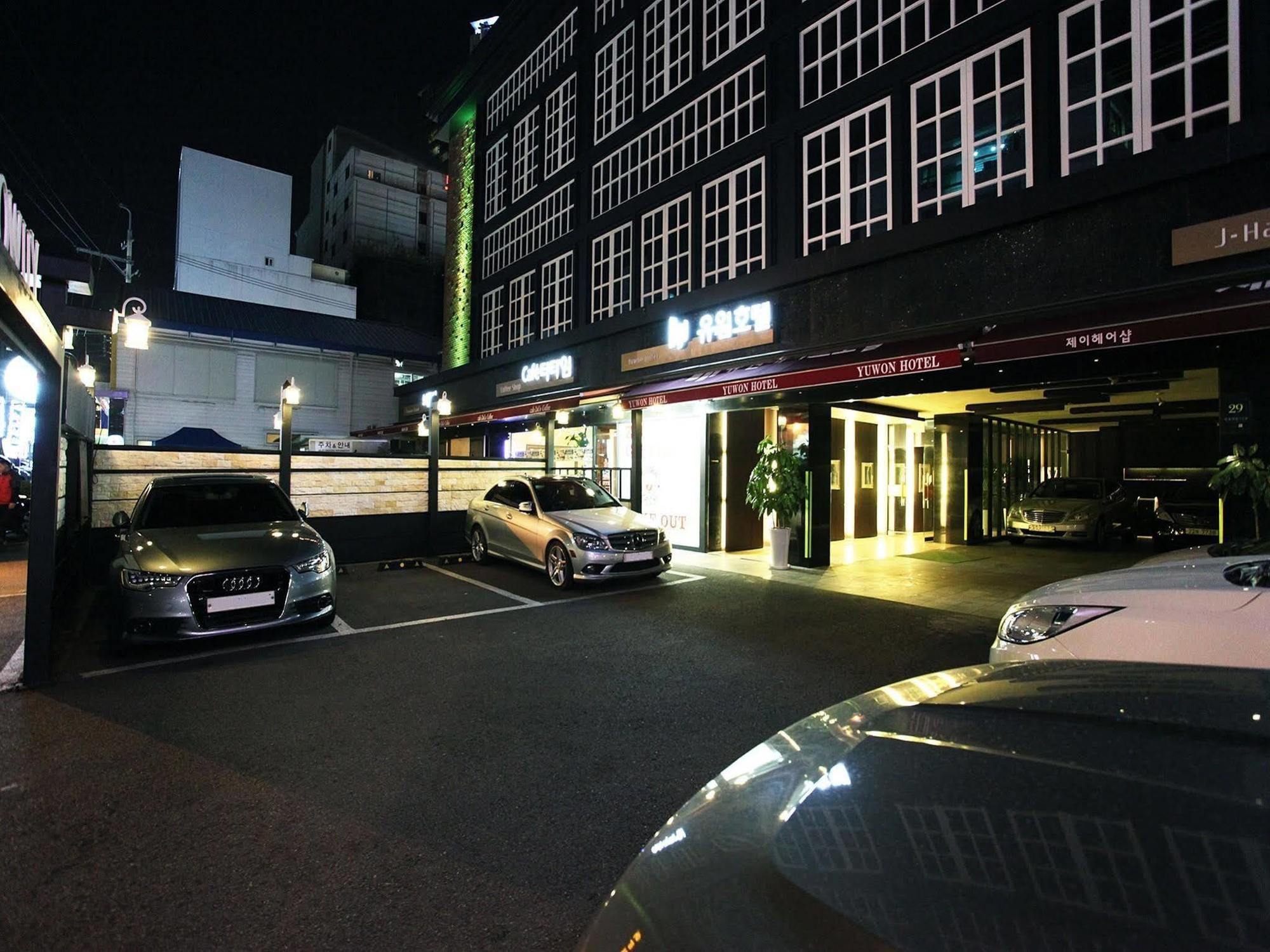 Yuwon