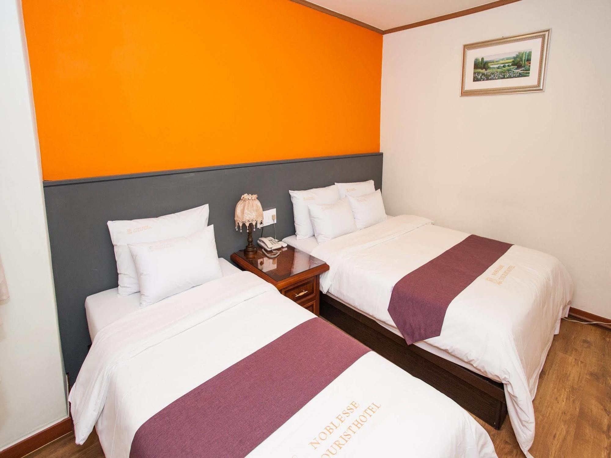 Hotel Noblesse Tourist