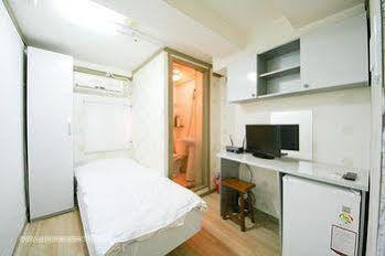 The Maru Hotel 2*