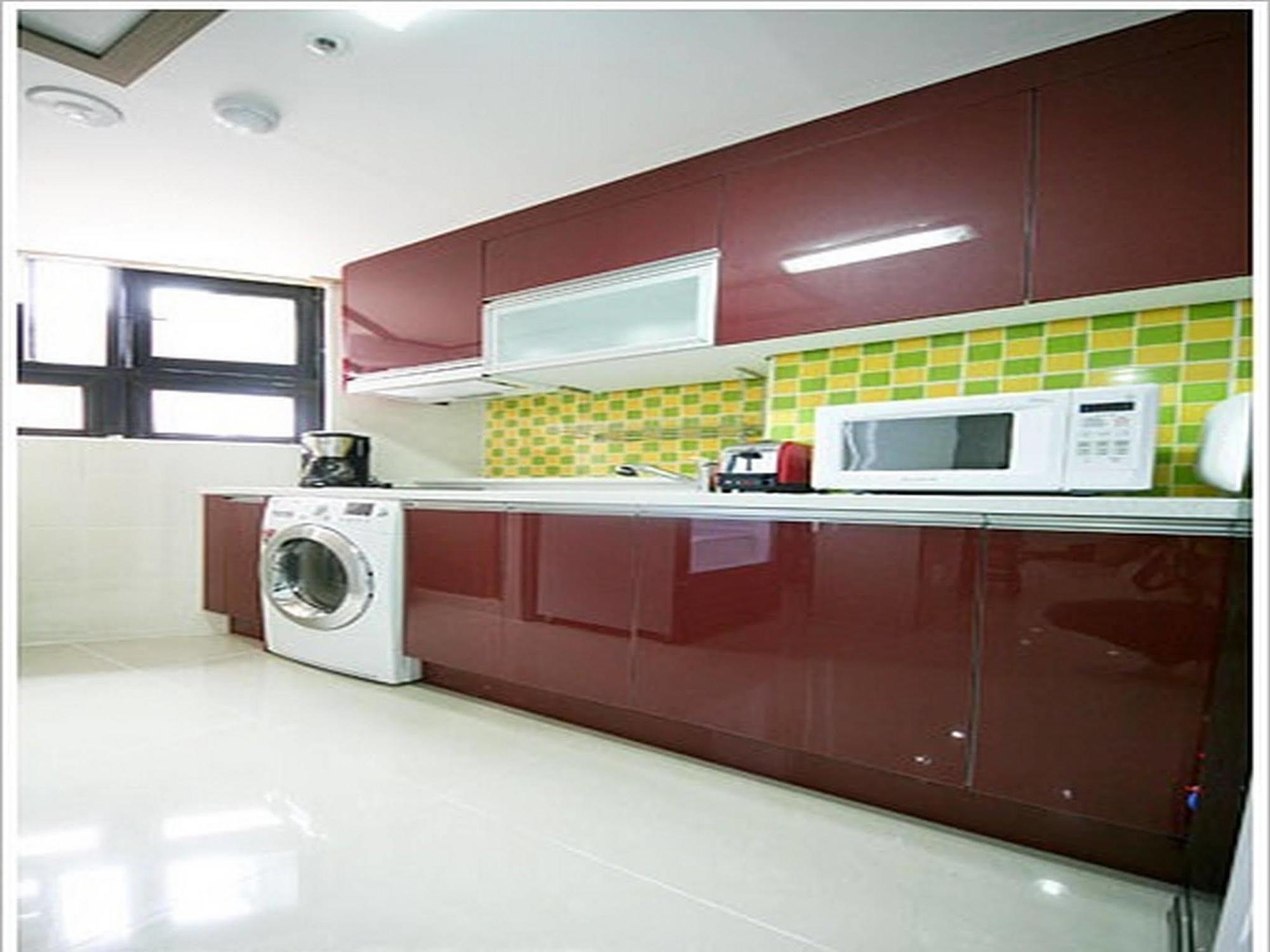 Maru Station Rumah tetamu Seoul