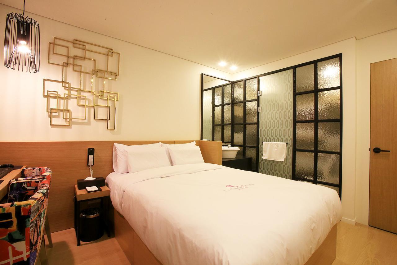 Lavieen Hotel