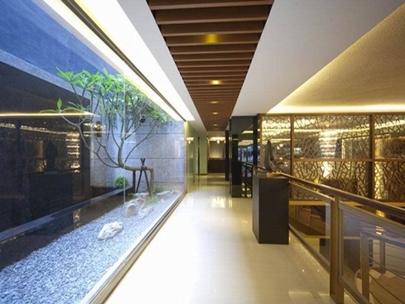 Picasso Jongno Hotel