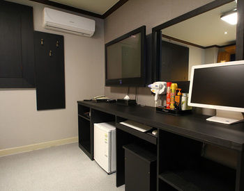 Two Hotel