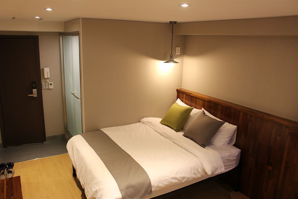 Cleo Hongdae 2* Seoul