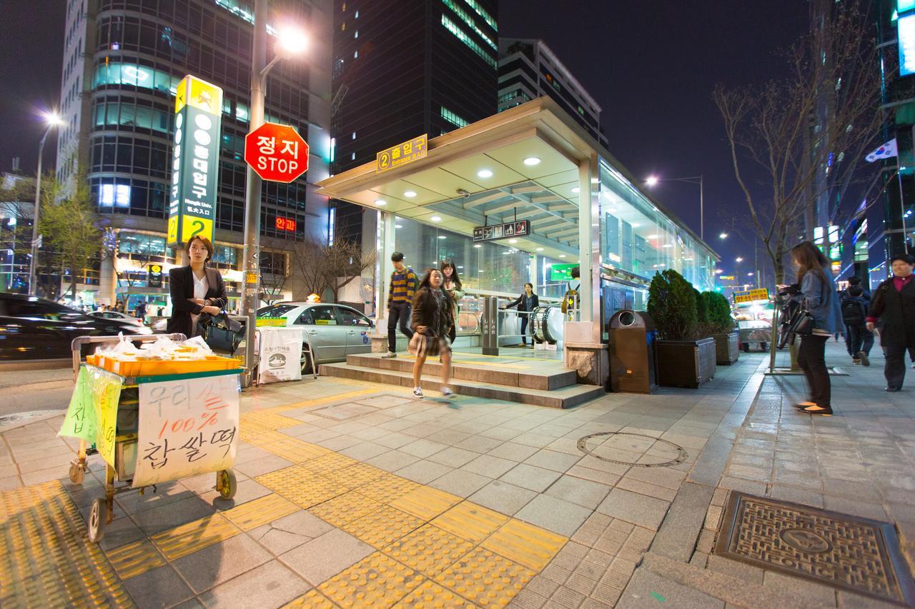 Sam House Hongdae * Seoul