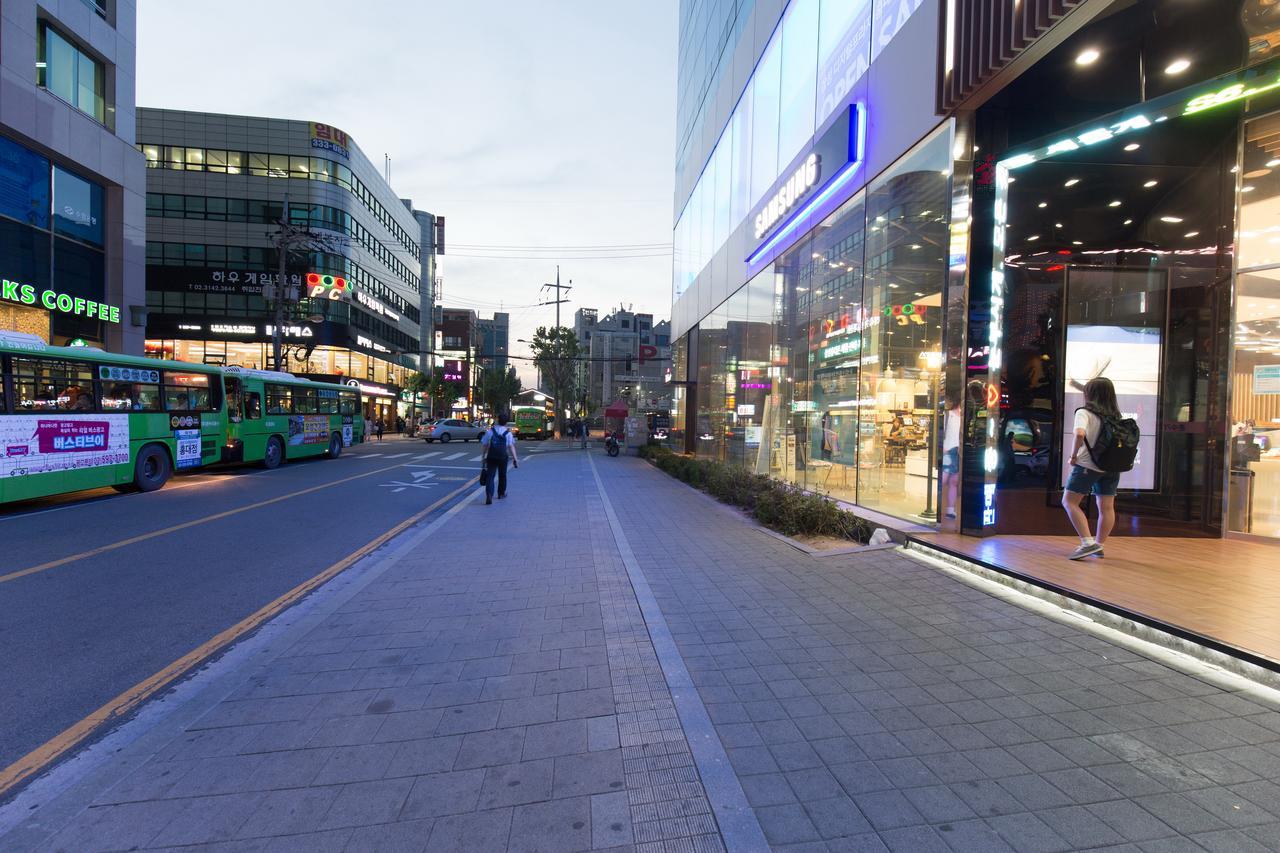 Sam House Hongdae * Seoul