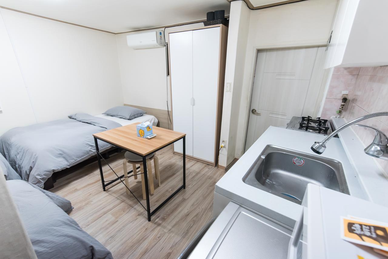 Bed & Breakfast Malaysia Itaewon *