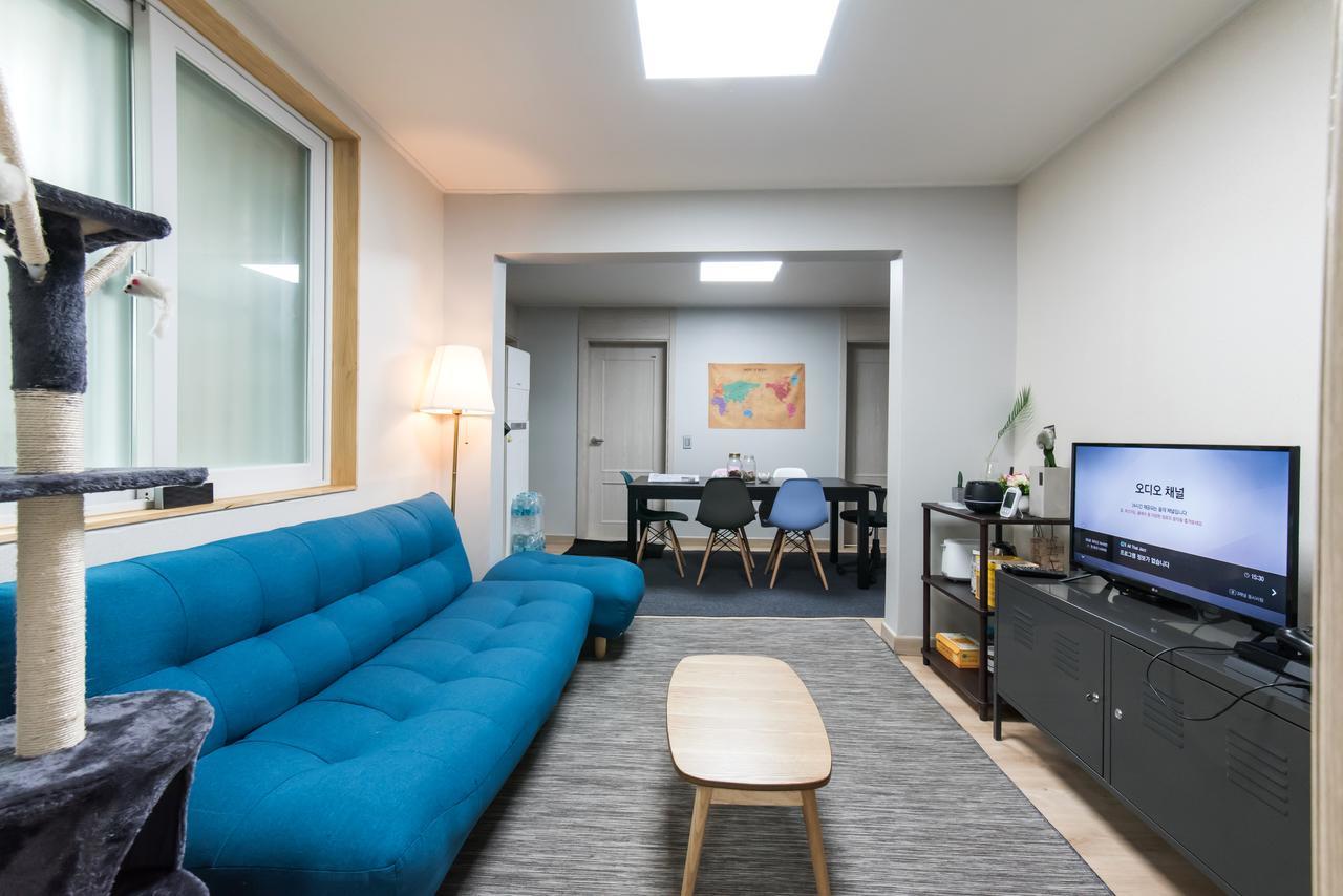 Bed & Breakfast Malaysia Itaewon *