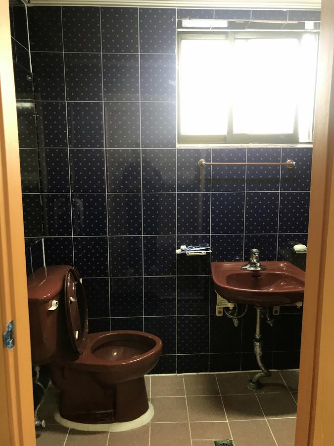 Huga Haus Hostel *