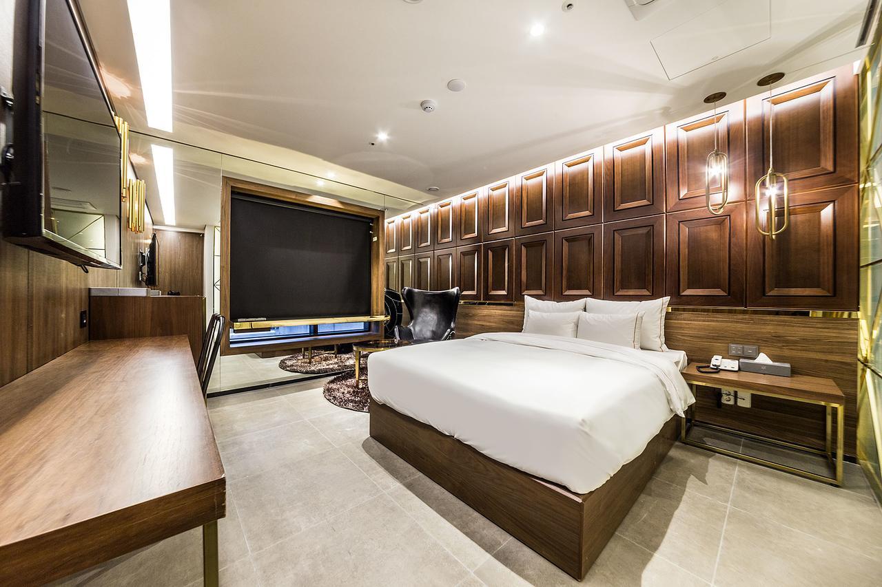 Hotel Forestar 2*