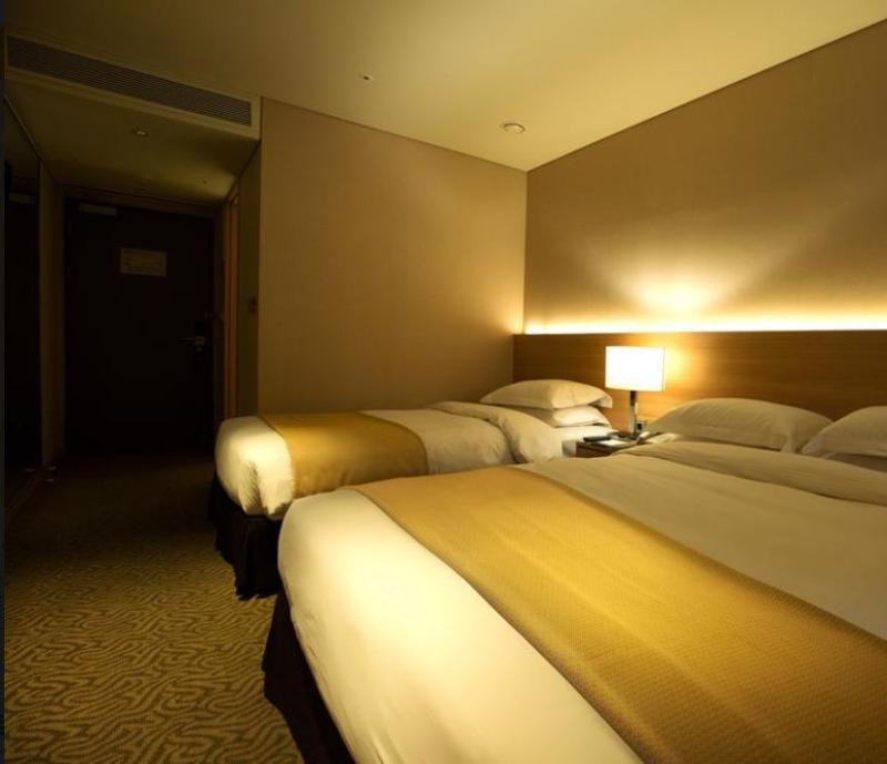 Summit Dongdaemun 3*