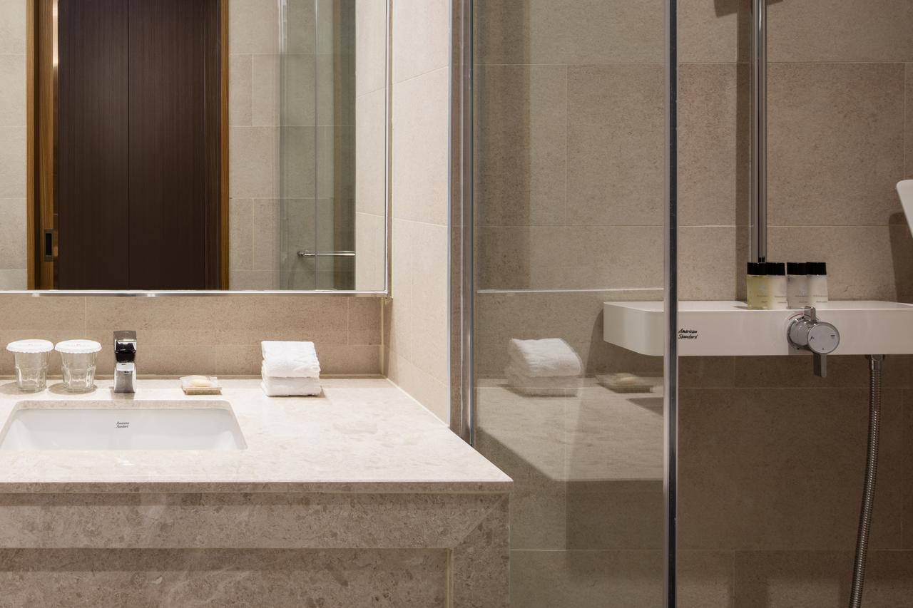Ramada By Wyndham Sindorim Seoul