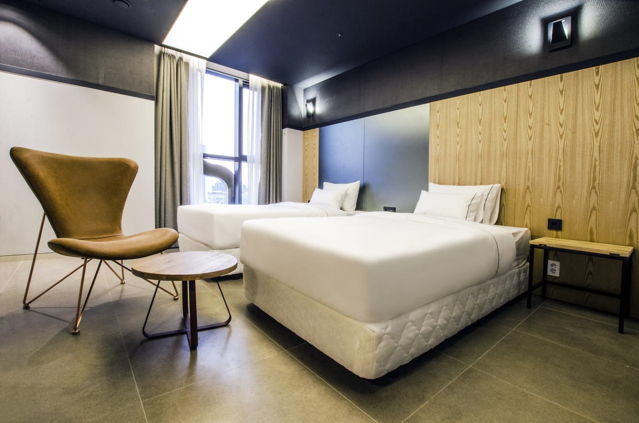 Hotel The Designers Premier Kondae 2*