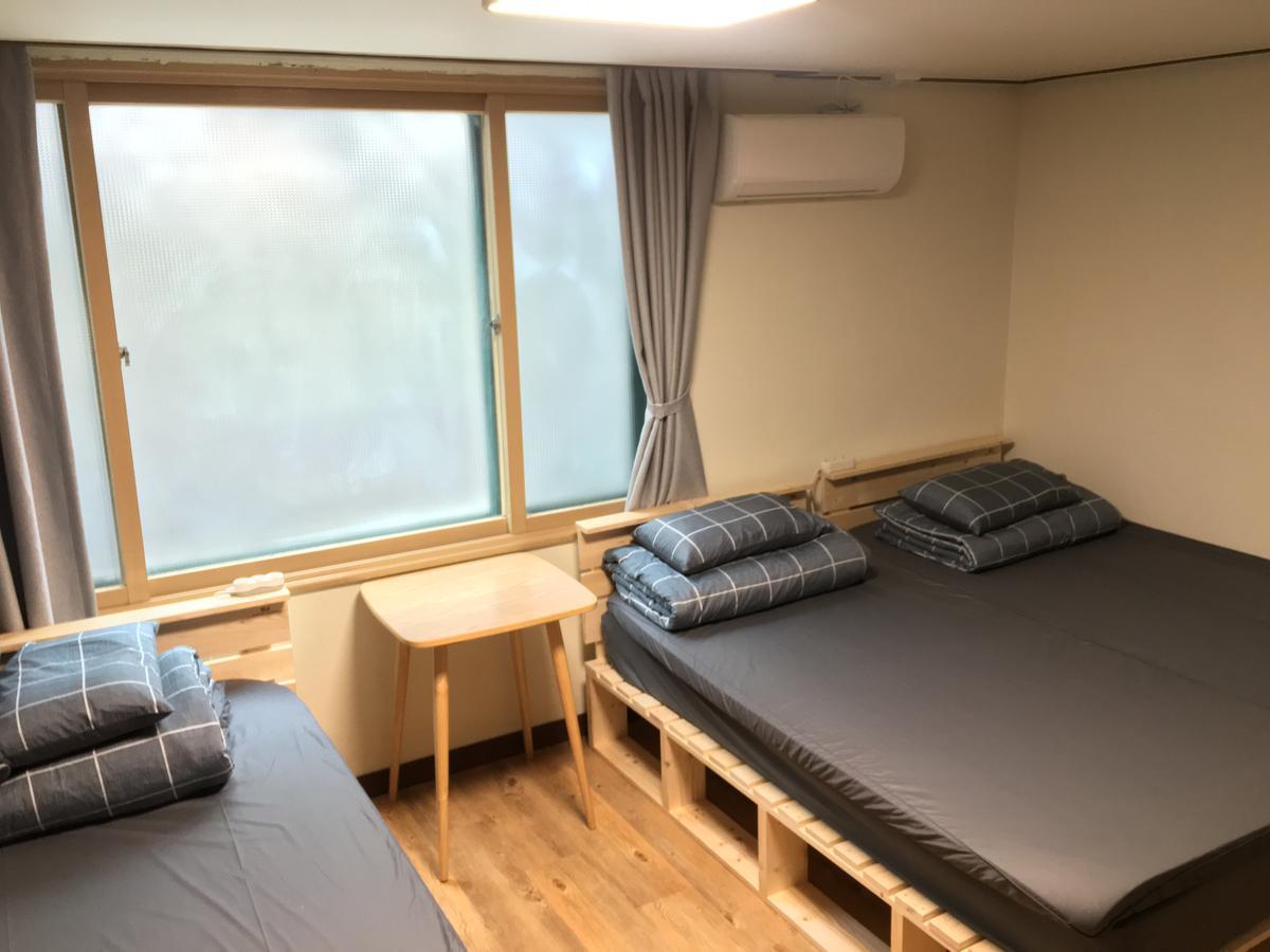 Take 1 Hongdae Hostel *