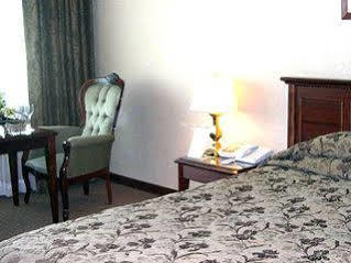 Ellui Hotel