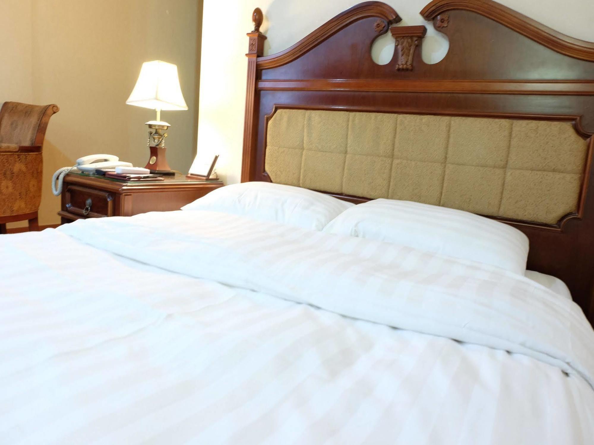 New Chonji Hotel 2*