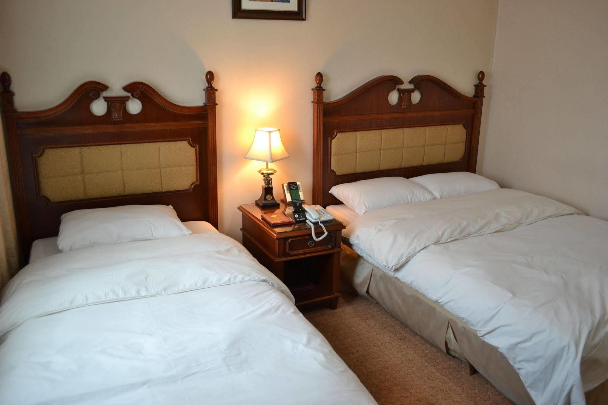 Hotel New Chonji Seoul