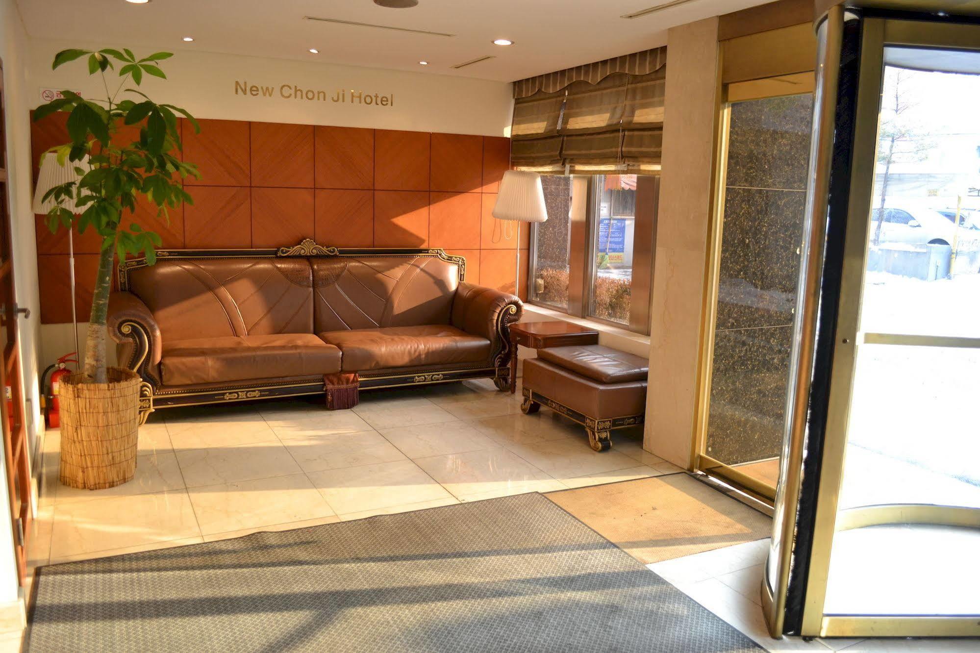 New Chonji Hotel Seoul