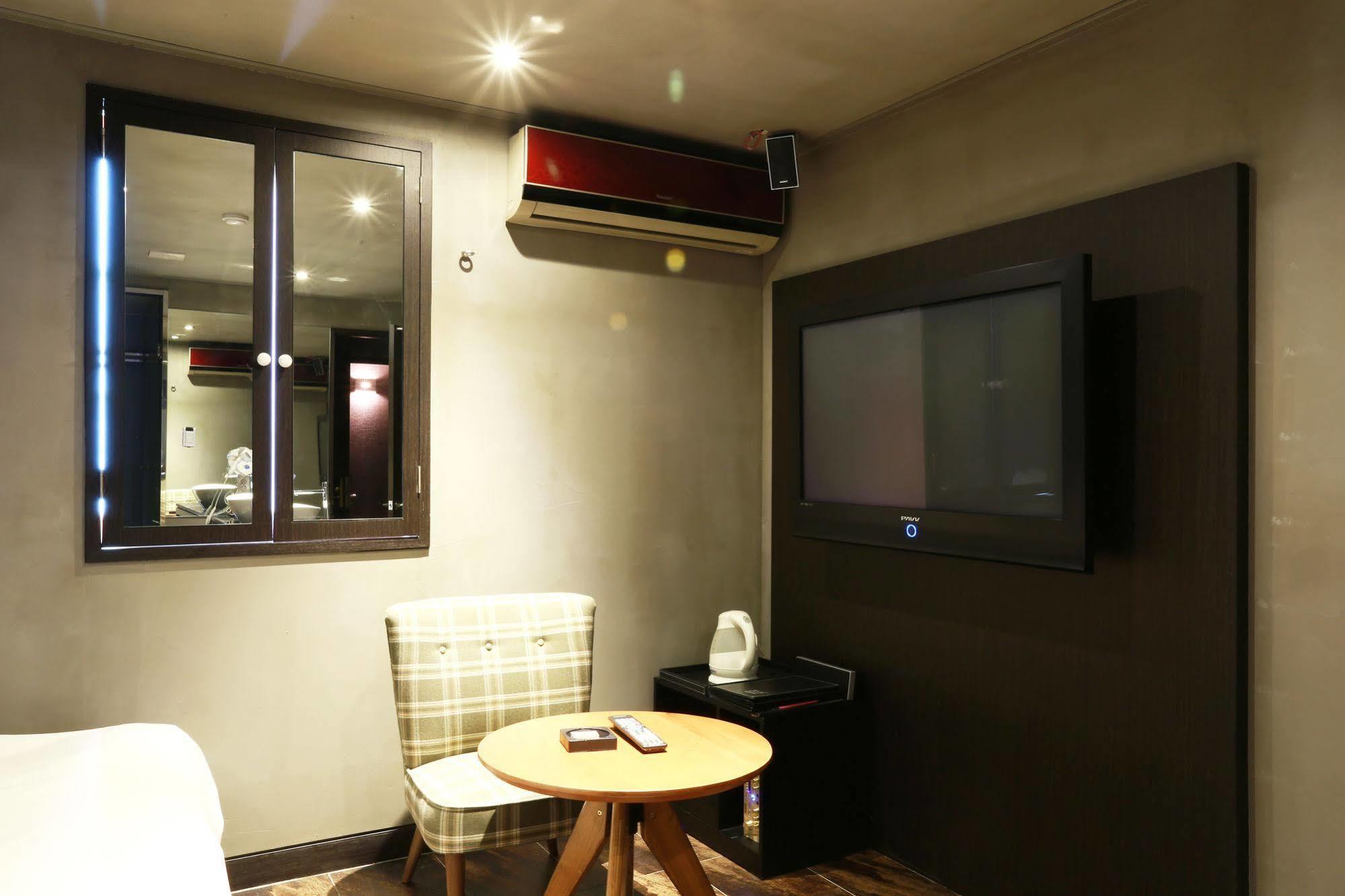 Cello Motel Hotel 2*