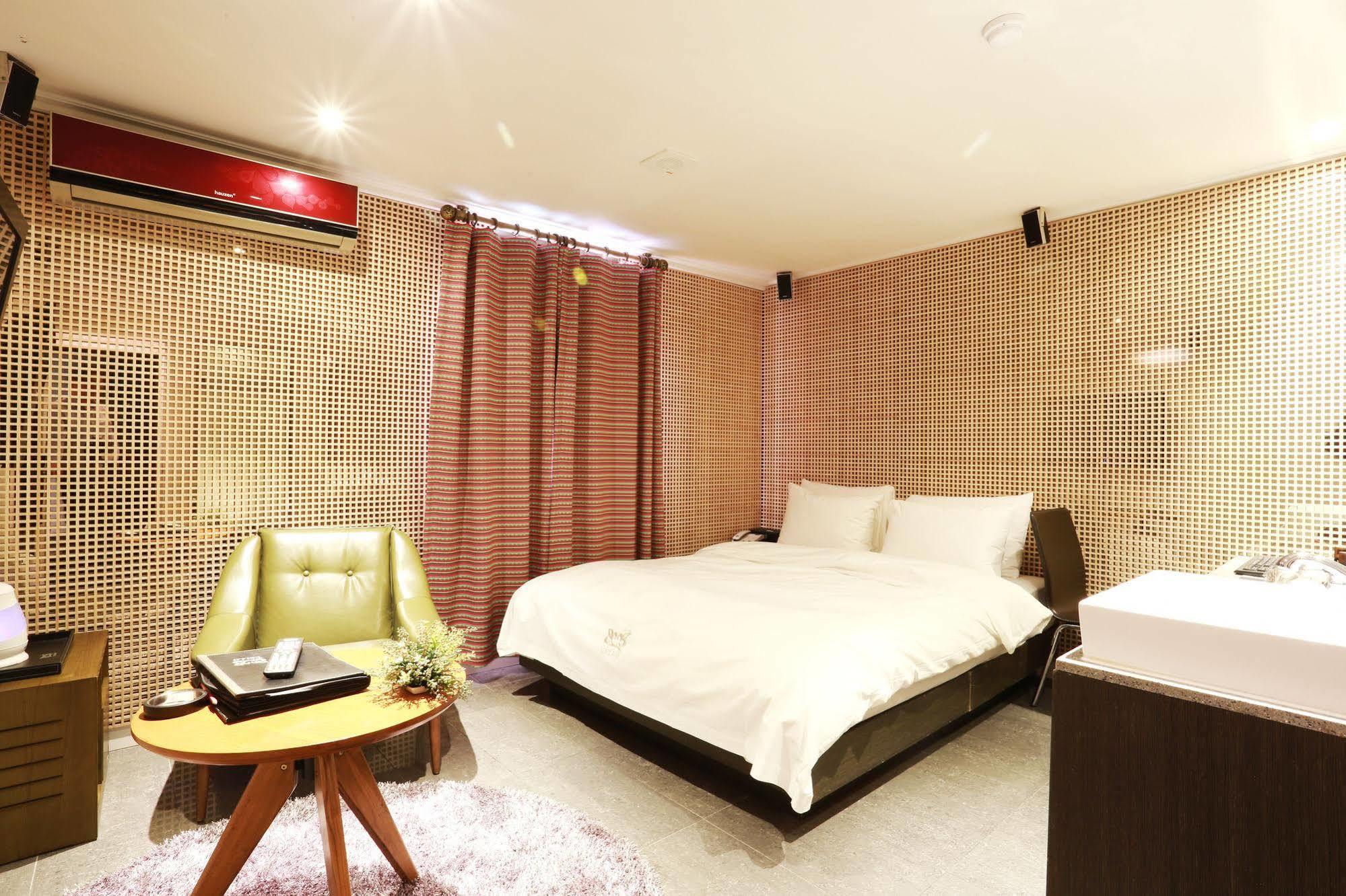 Cello Motel Hotel 2*
