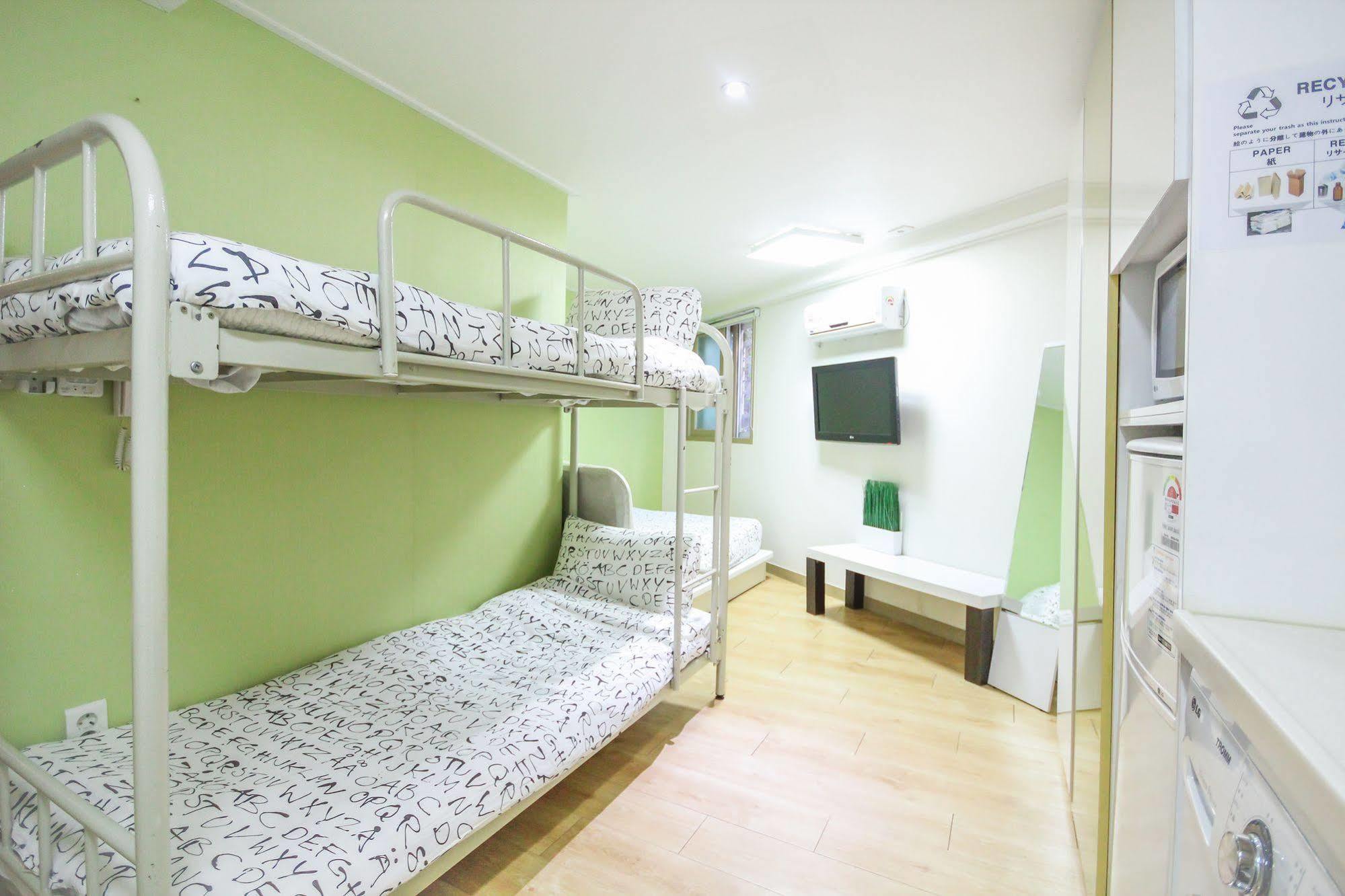 Zaza Backpackers Seoul