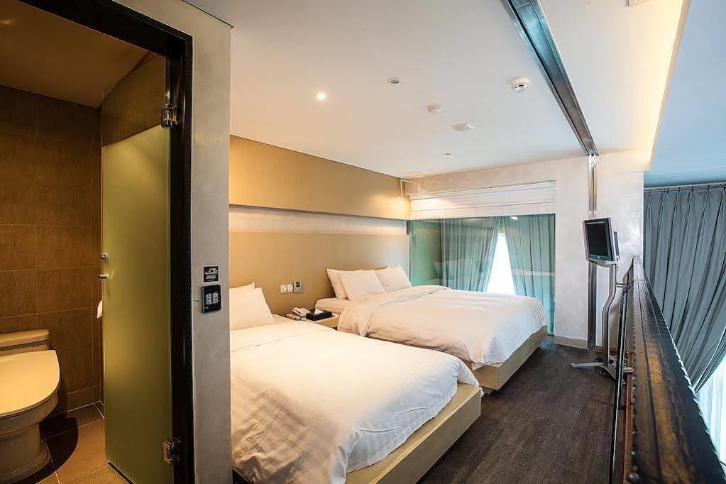Life Style L Motel 2*
