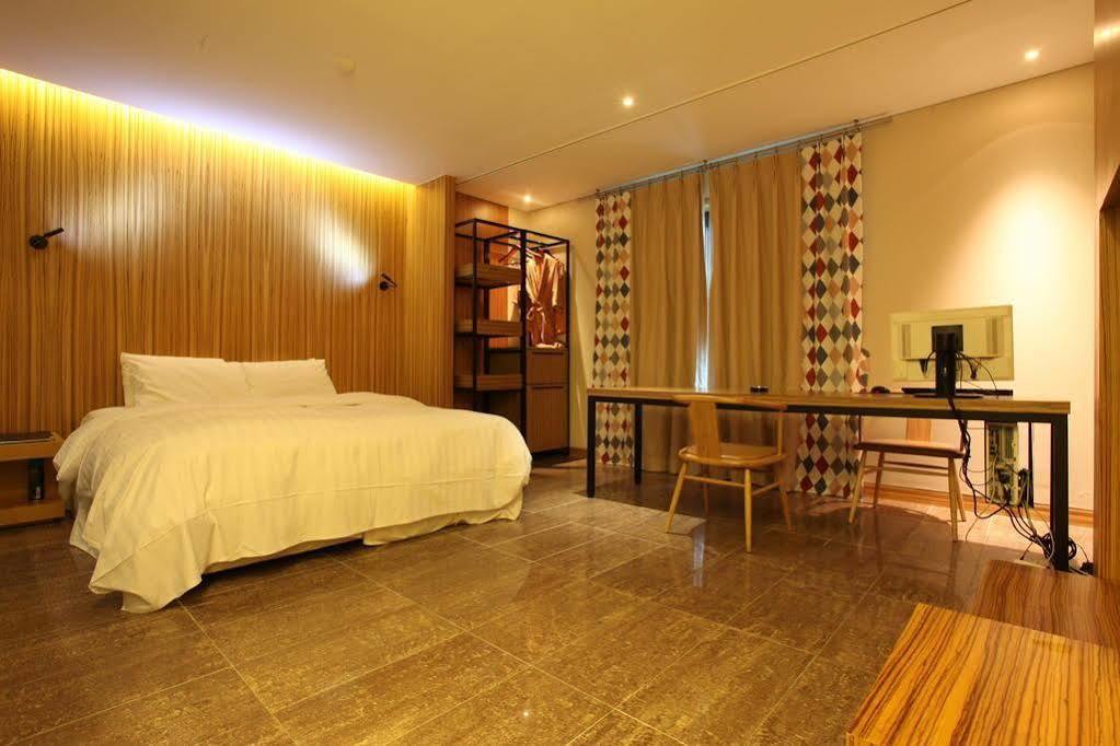 Life Style L Motel 2*