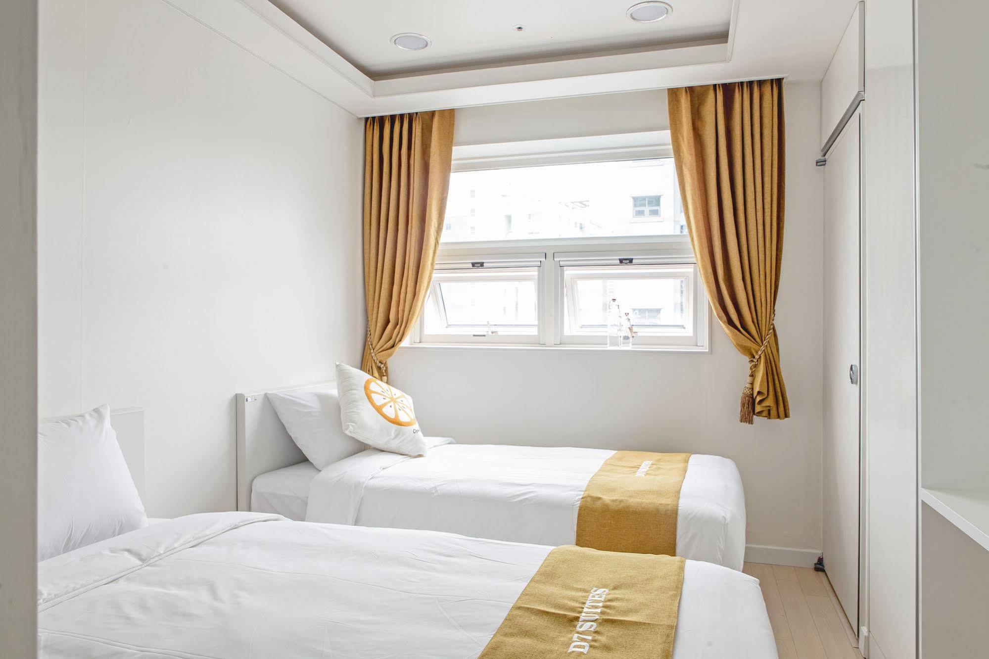 Hotel D7