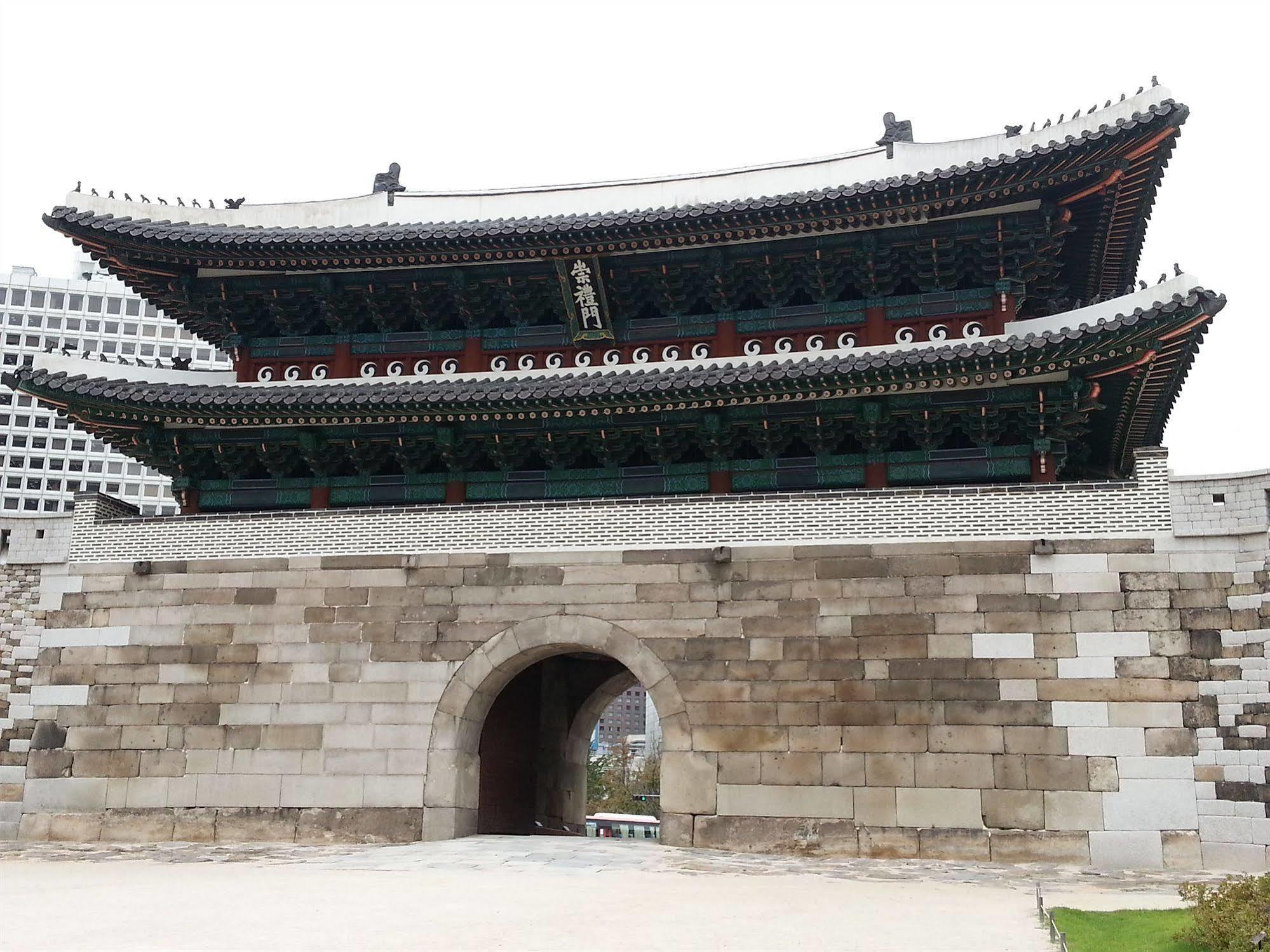 24 Station 2* Seul