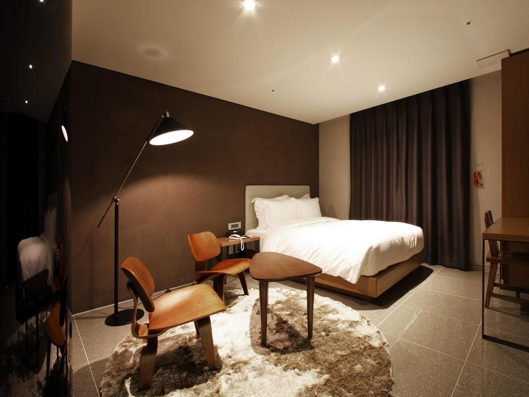 Richwell Seoul