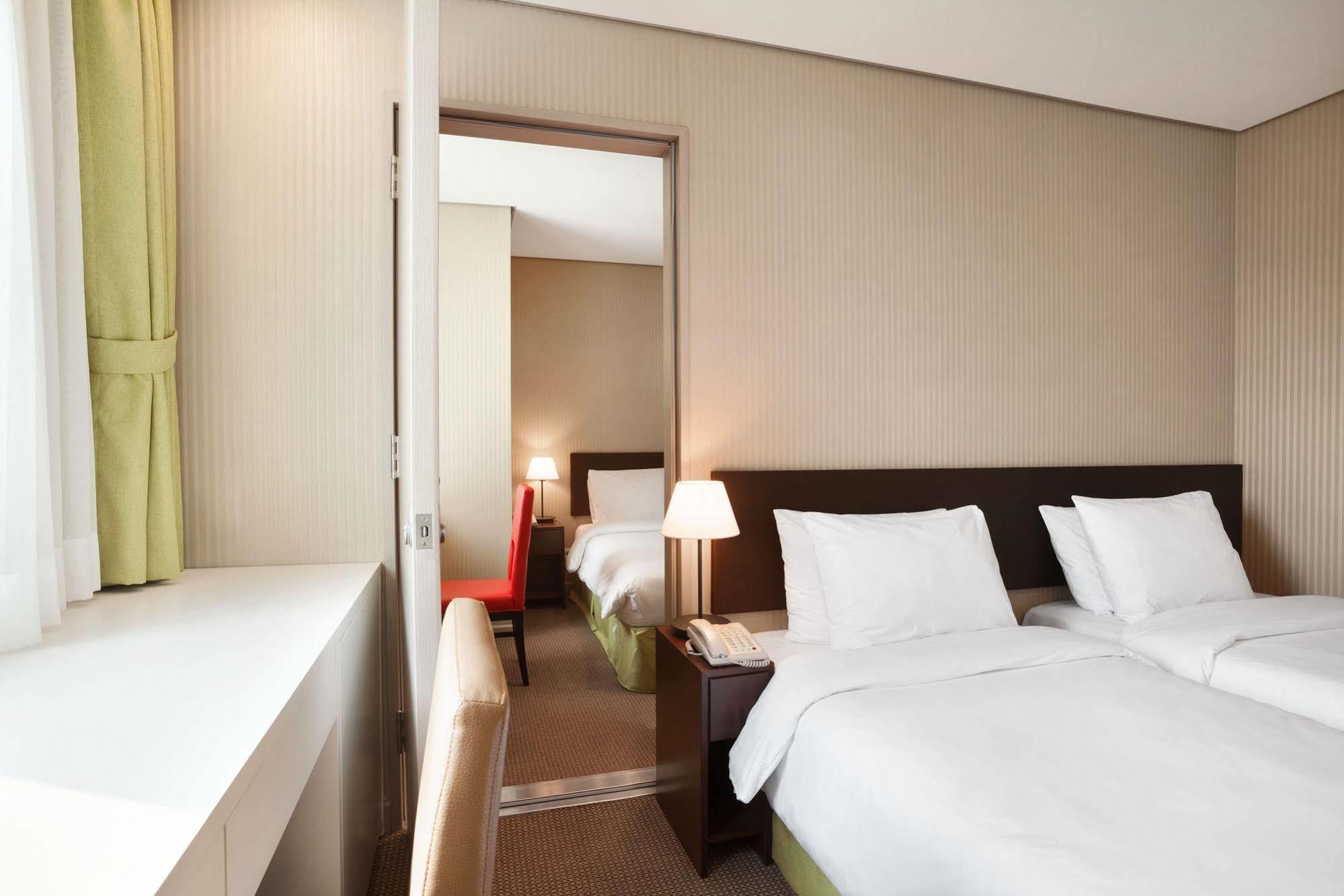 Ramada Encore By Wyndham Dongdaemun Seoul