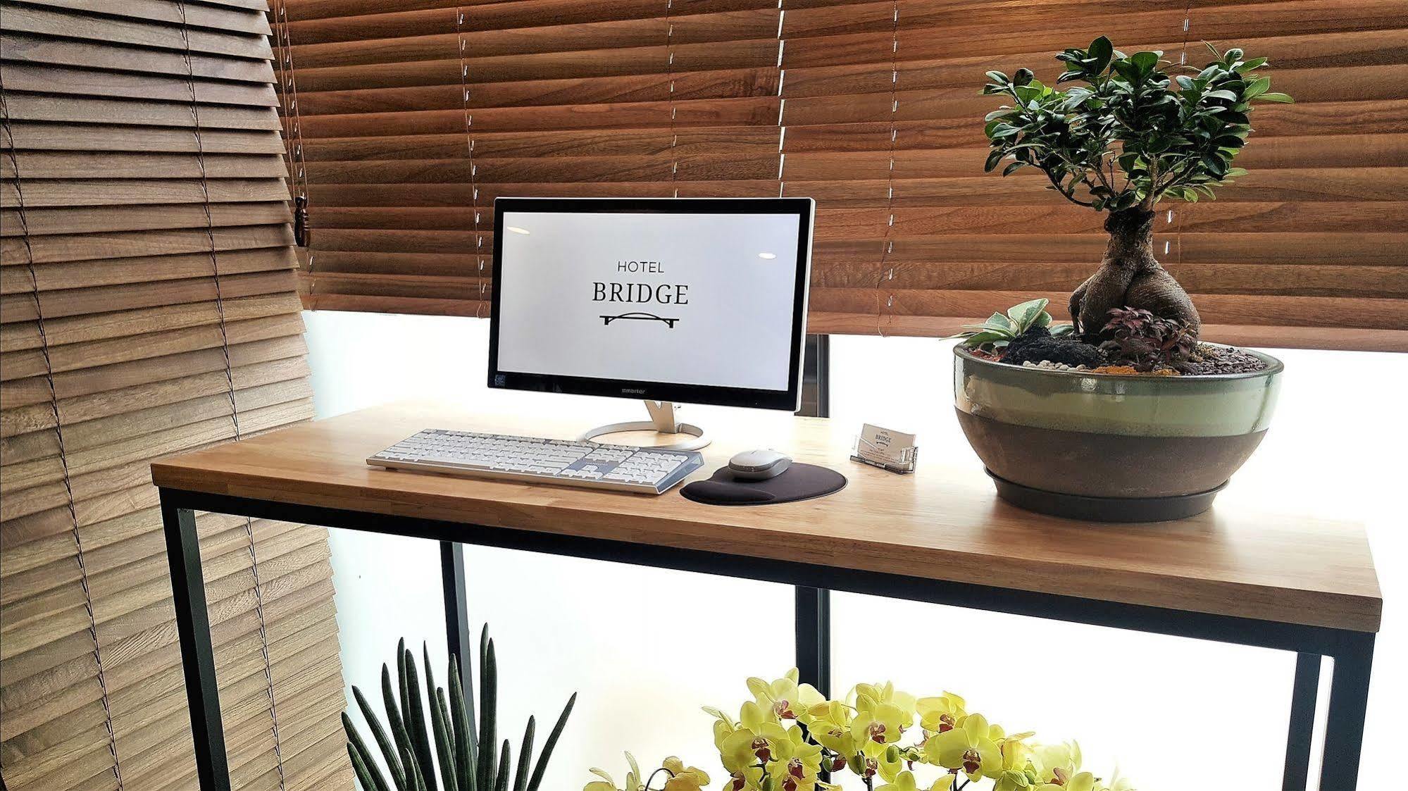 Hotel Bridge 3*