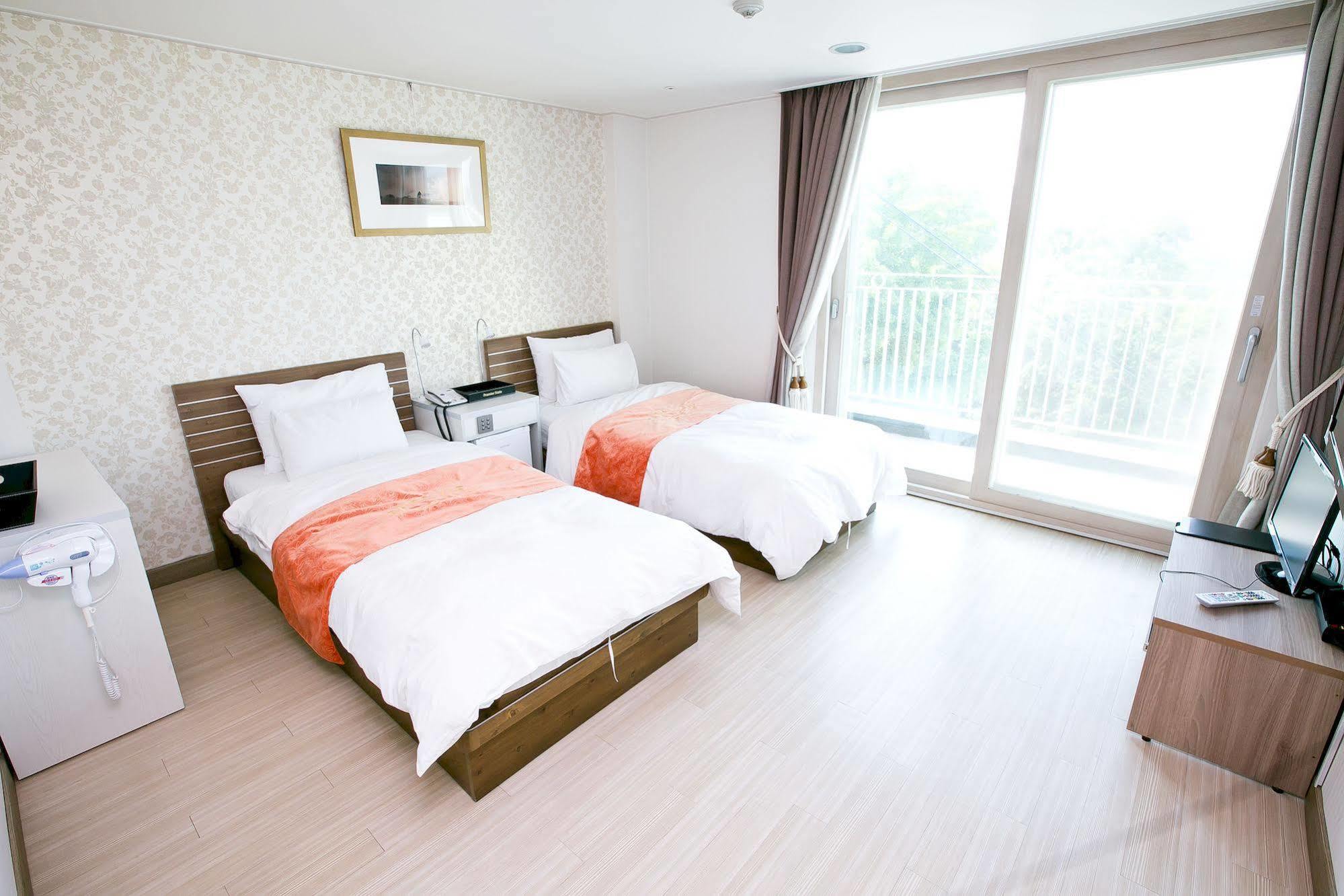 Parkview Hotel