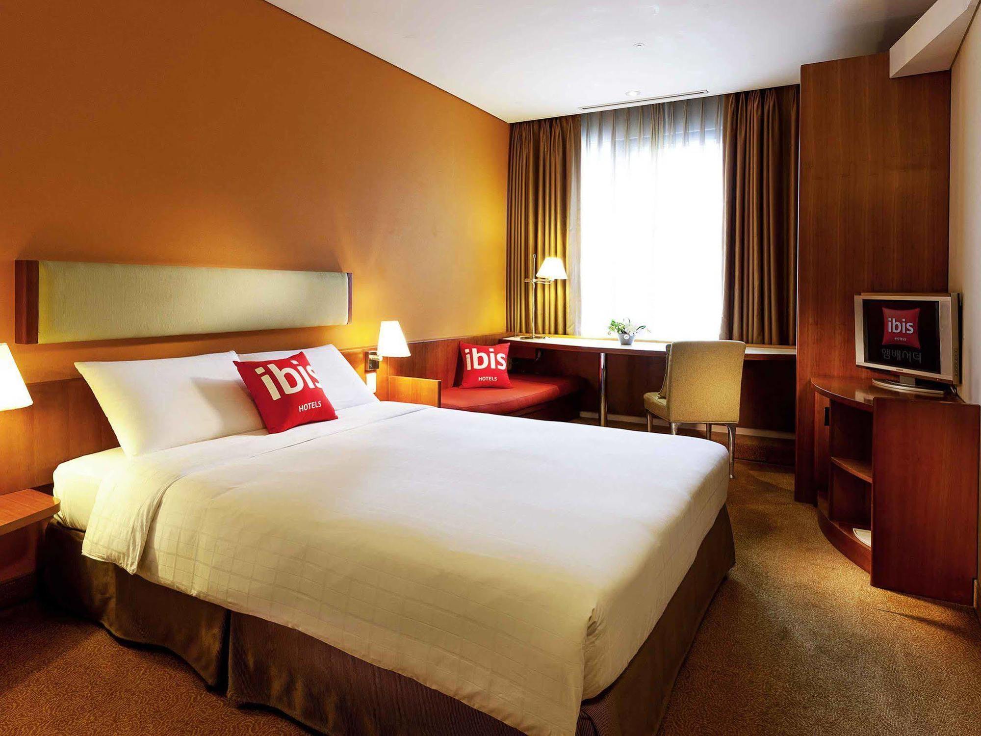Hotel Ibis Styles Ambassador Myeong-dong 4*
